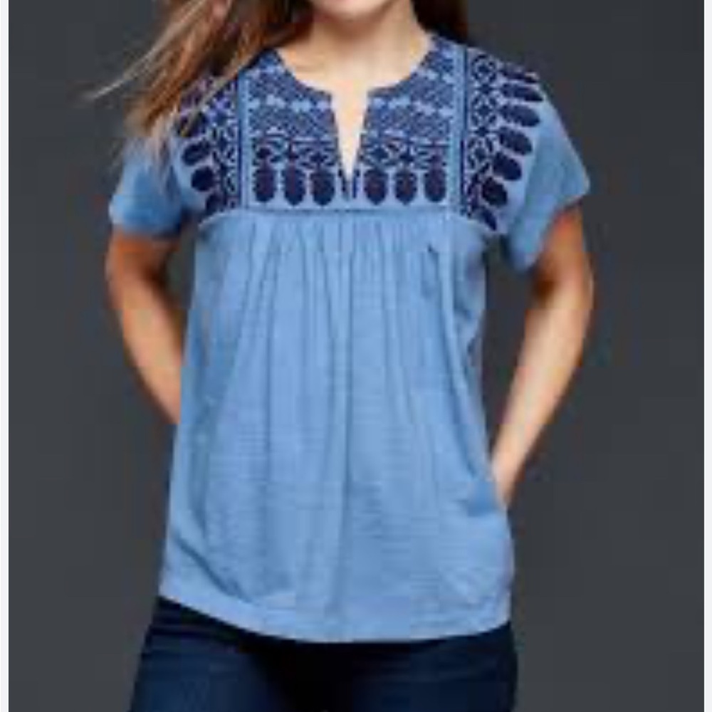 Gap Women's Blue Flutter Short Sleeve Top Small Embroidered